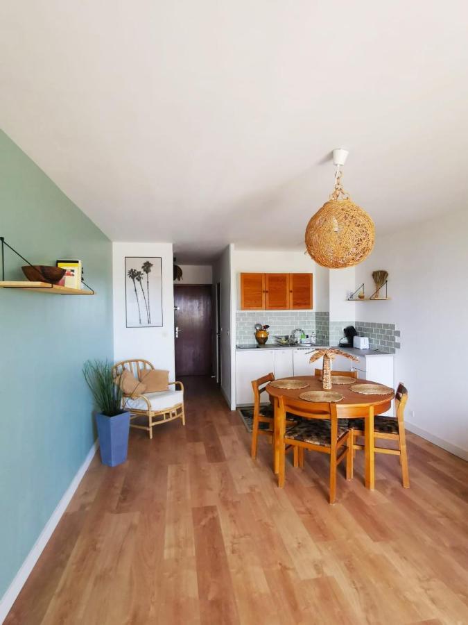 "Les Palmiers" Studio Spacieux Vue Mer Terrasse & Parking Сен Сир сюр Мер Екстериор снимка