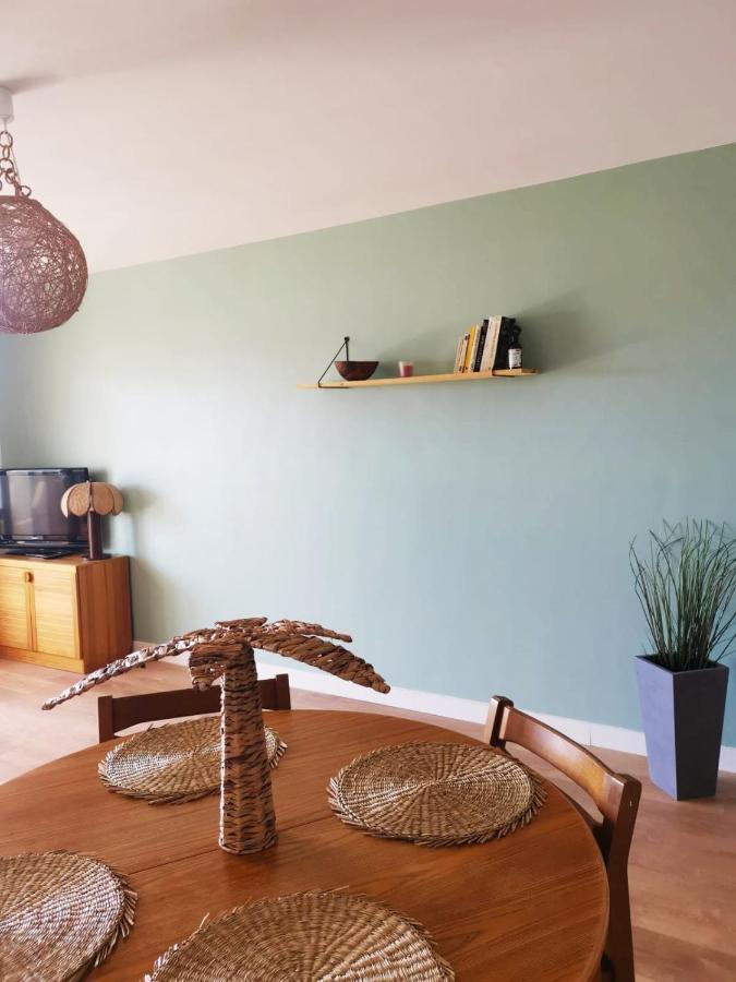 "Les Palmiers" Studio Spacieux Vue Mer Terrasse & Parking Сен Сир сюр Мер Екстериор снимка